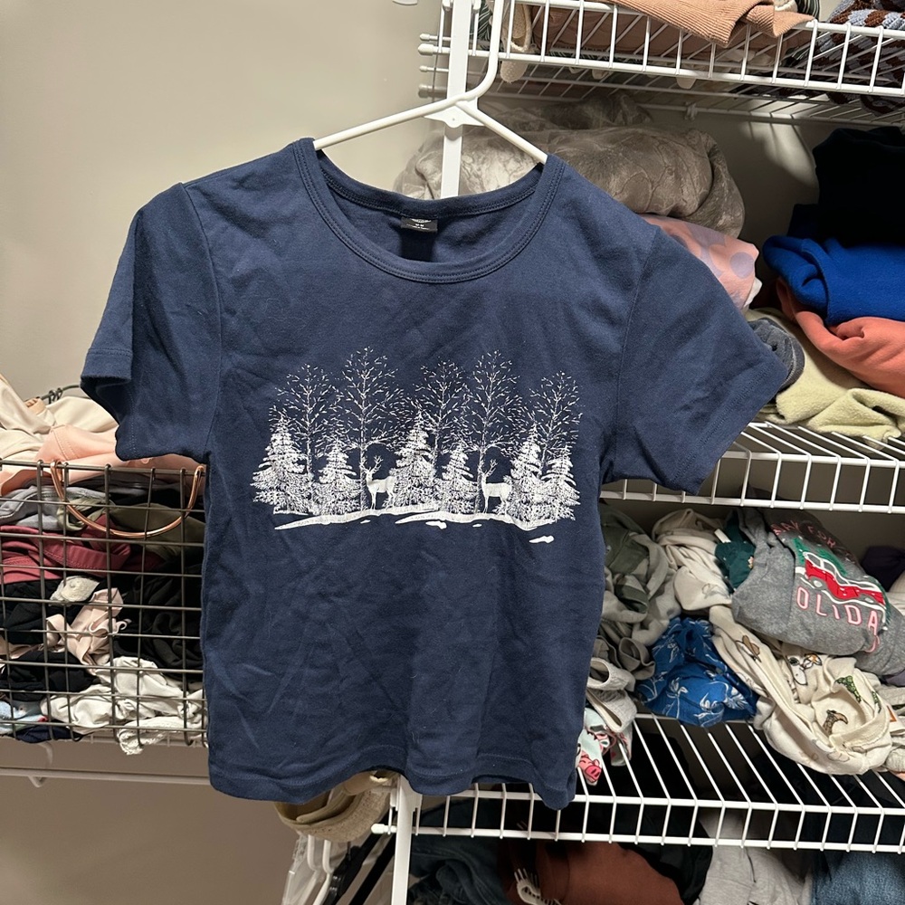 Women’s urban outfitters Blue Graphic T-Shirt